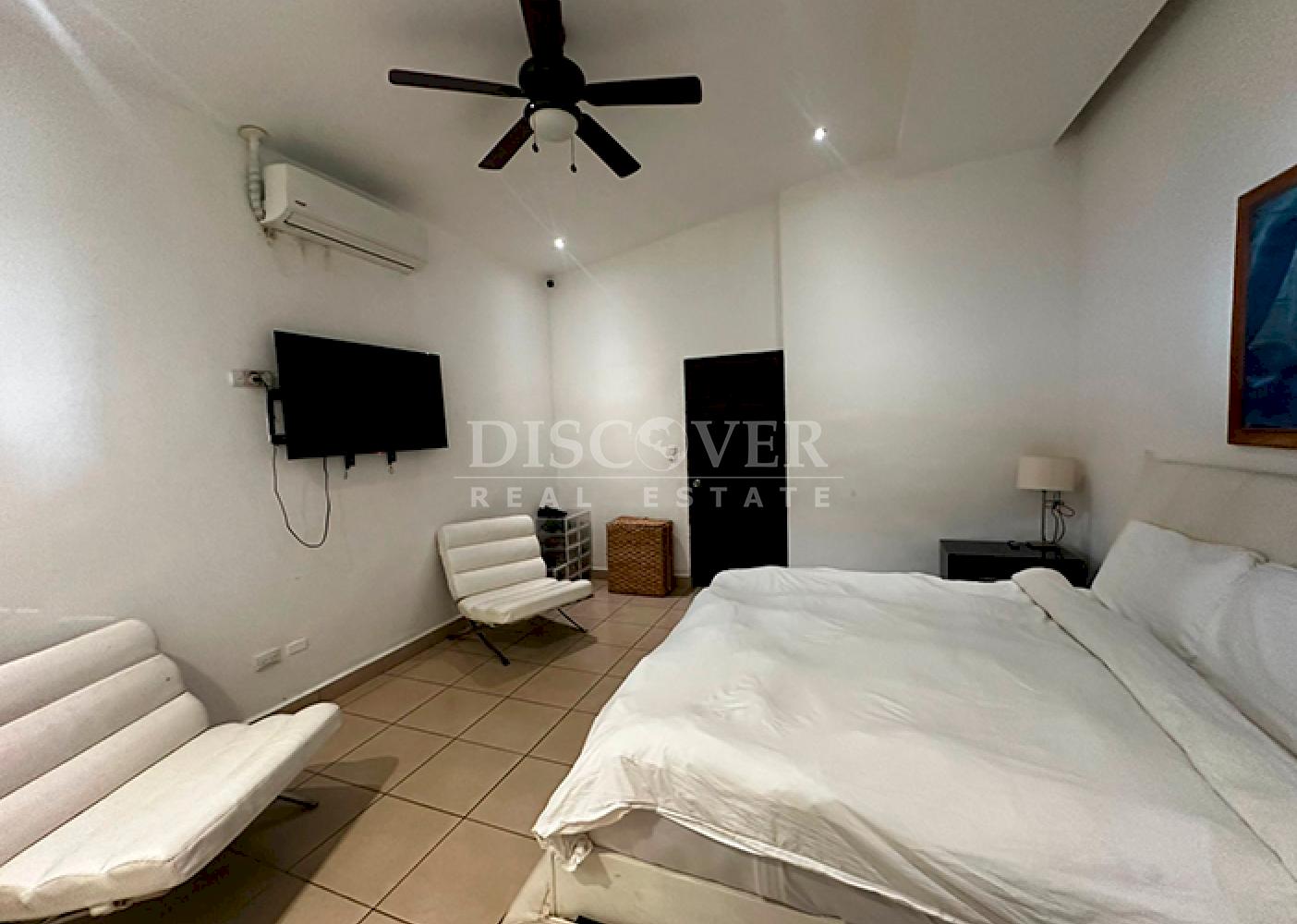  Modern house for sale in residential area - Carretera Vieja a León 