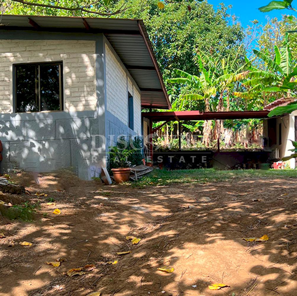  Country house for sale in Santo Domingo 