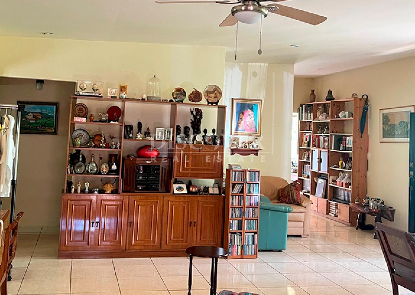  Country house for sale in Santo Domingo 