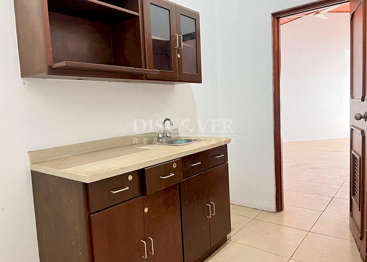 House ideal for offices for rent in Altamira