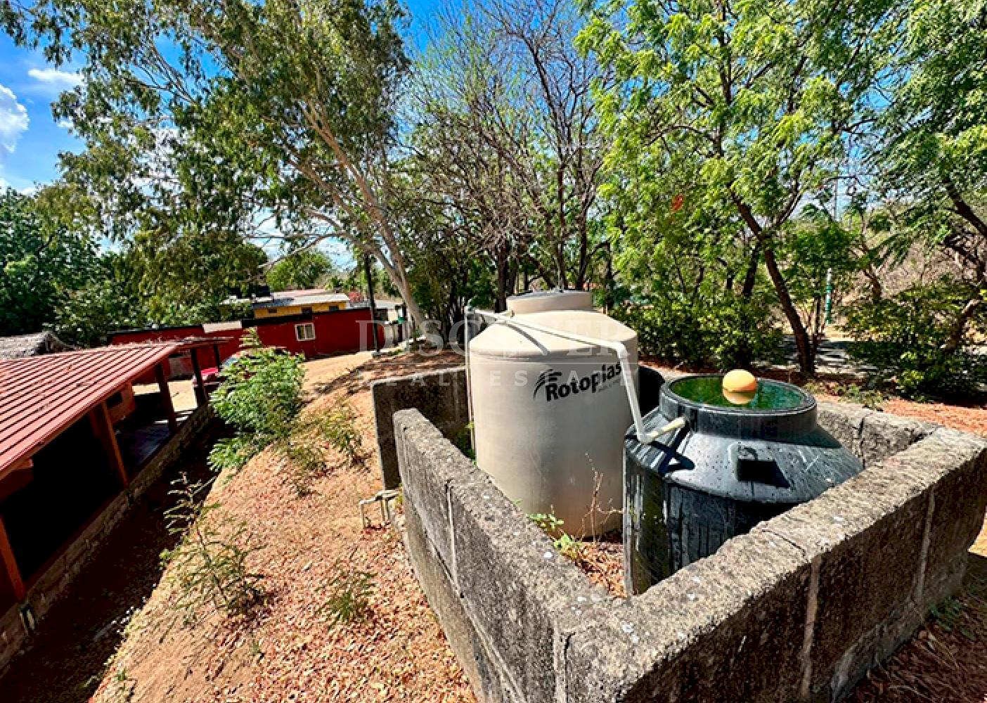 Cozy house with ocean views for sale in Huehuete 