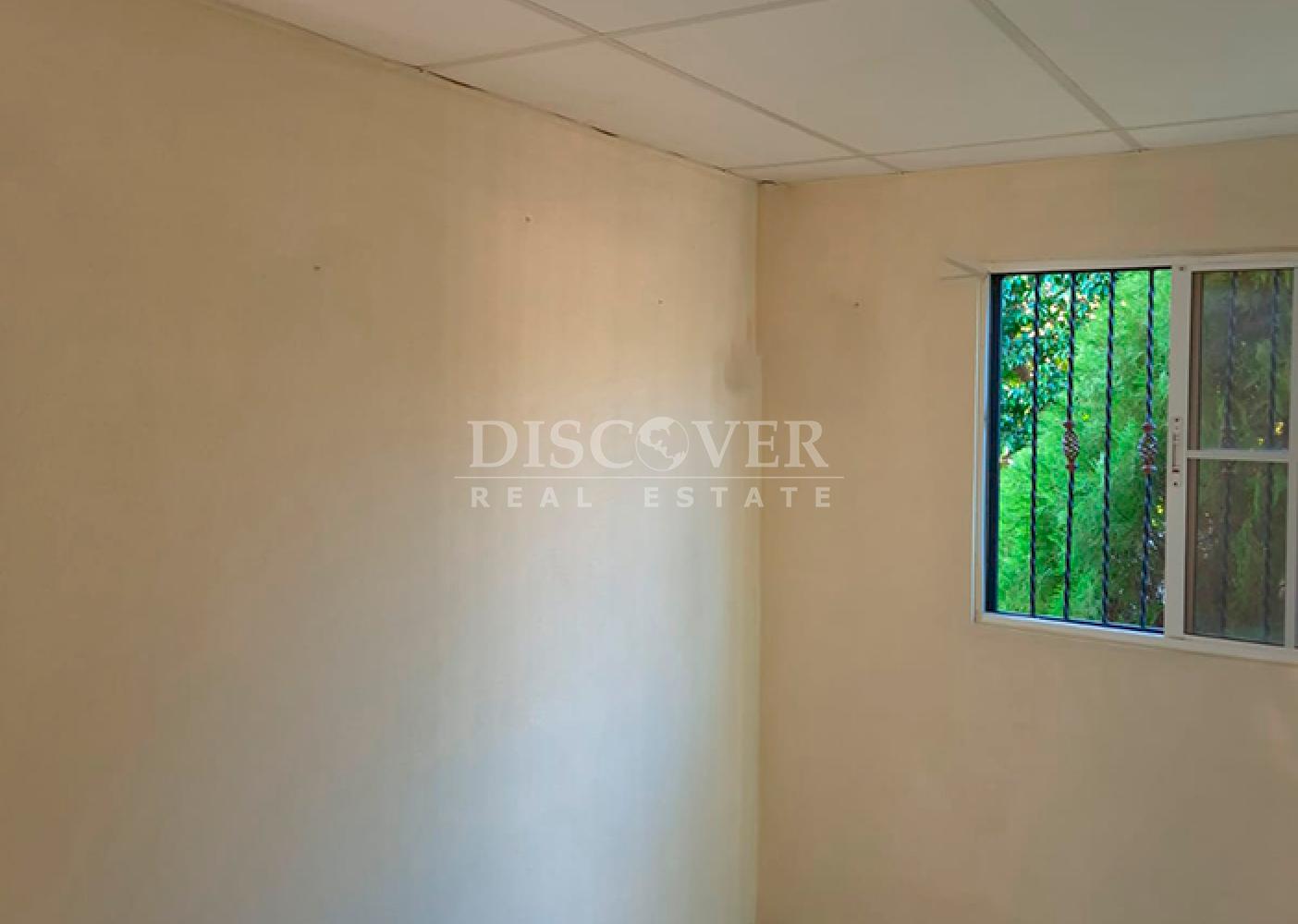 House for sale on Carretera Nueva in León