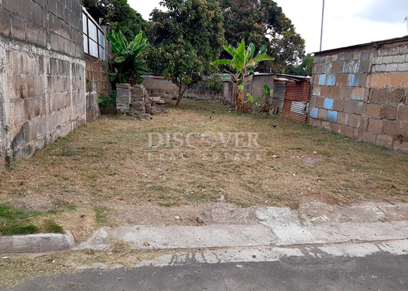 Flat land for sale in San Marcos