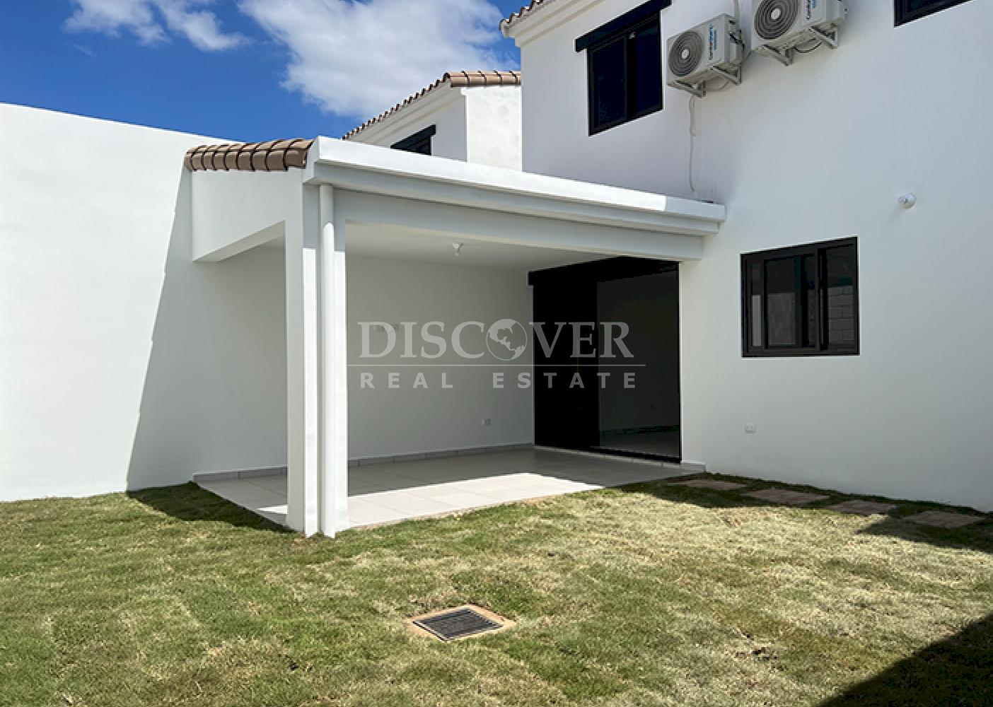 House for rent in a condominium on the road to Masaya