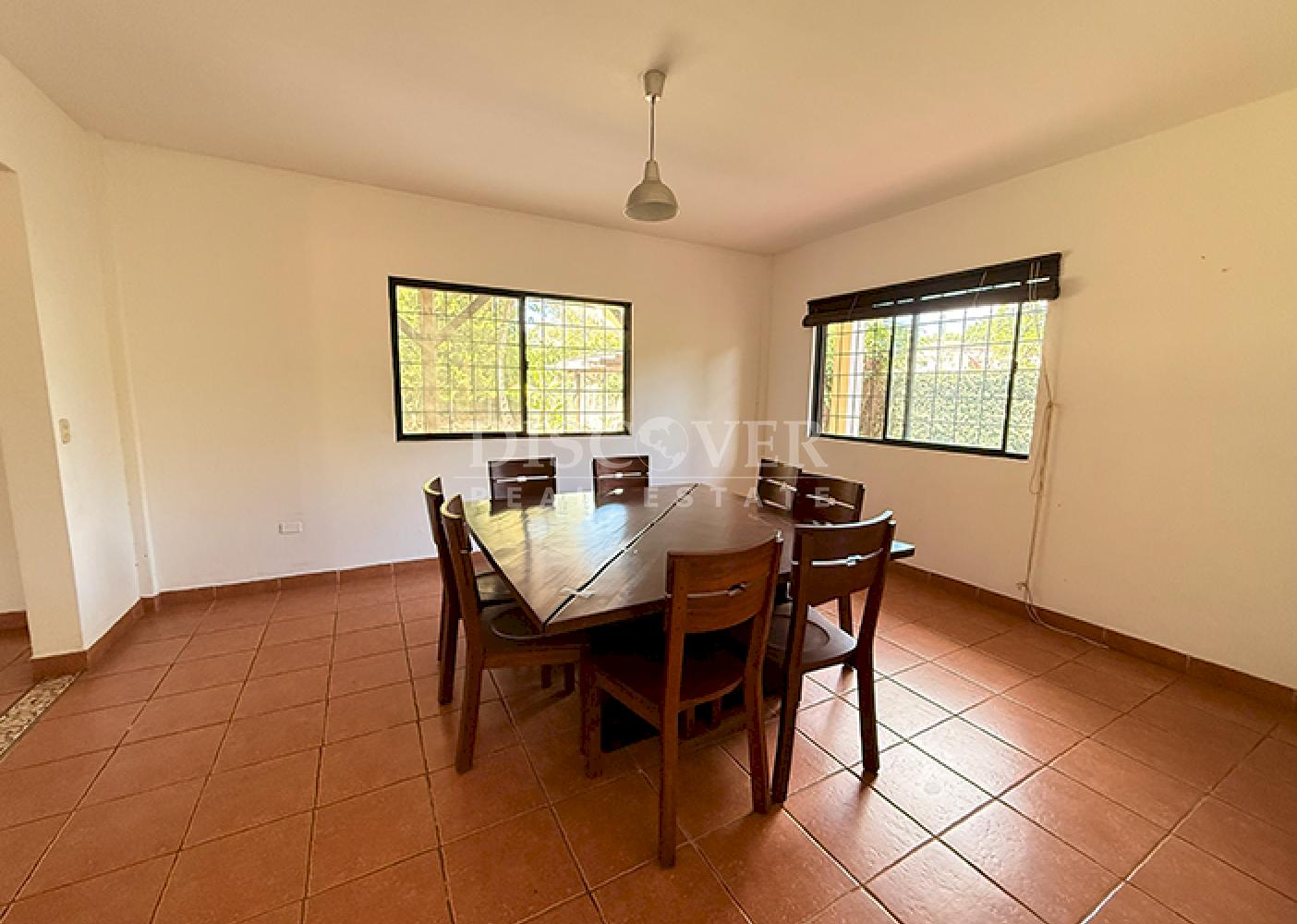 Spacious house for sale/rent in Santo Domingo