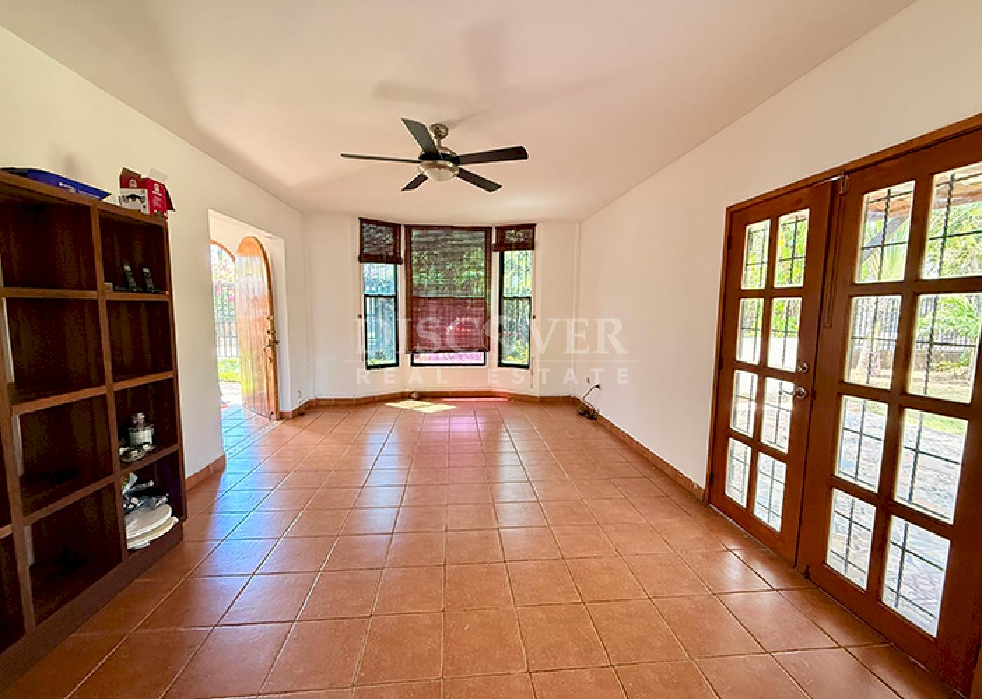 Spacious house for sale/rent in Santo Domingo