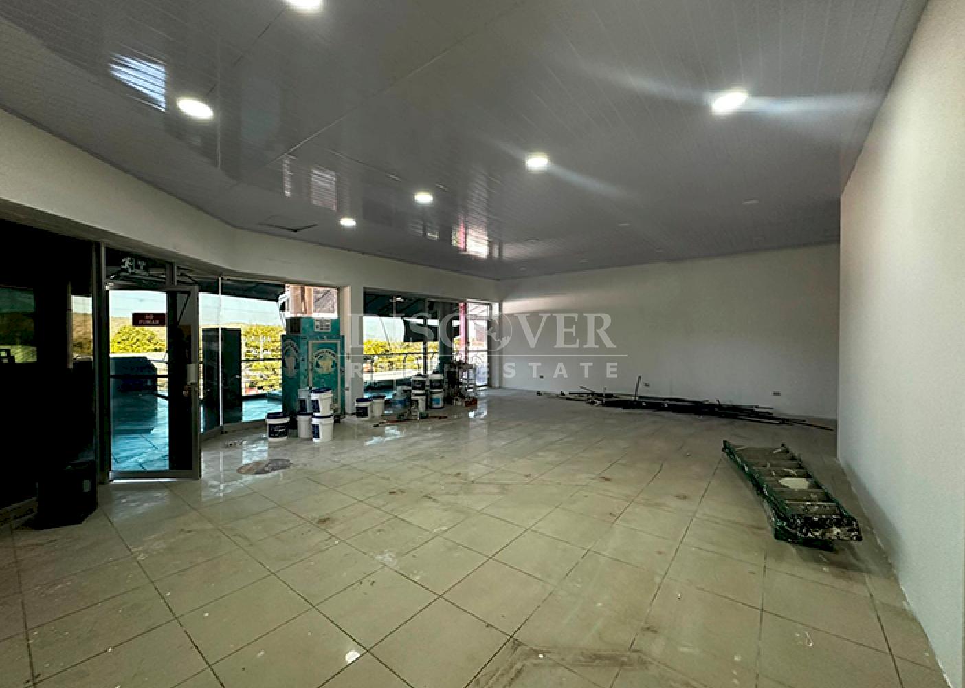  Retail space for rent in Linda Vista shopping mall