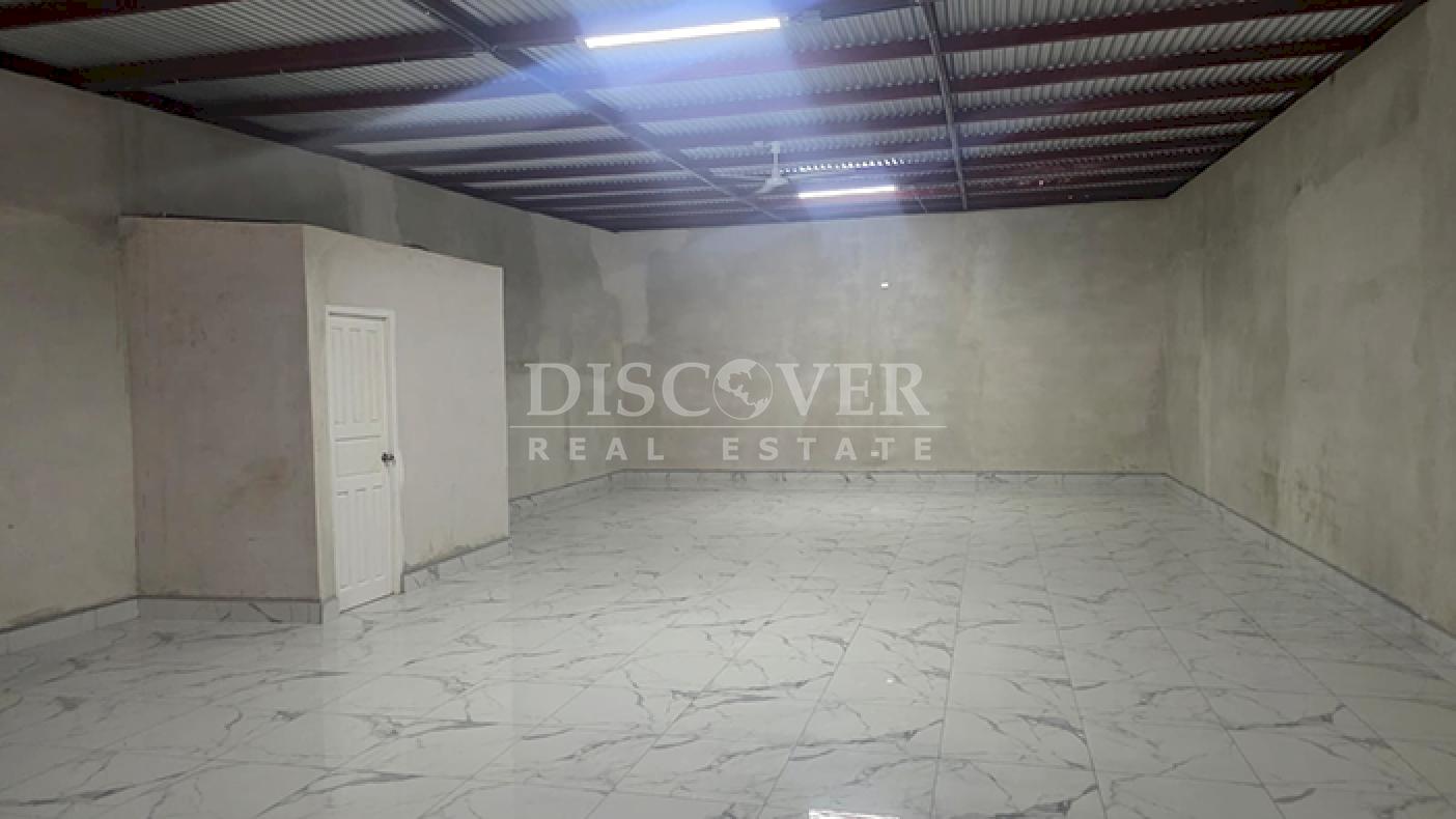  Commercial space for rent in the Bo. La Fuente