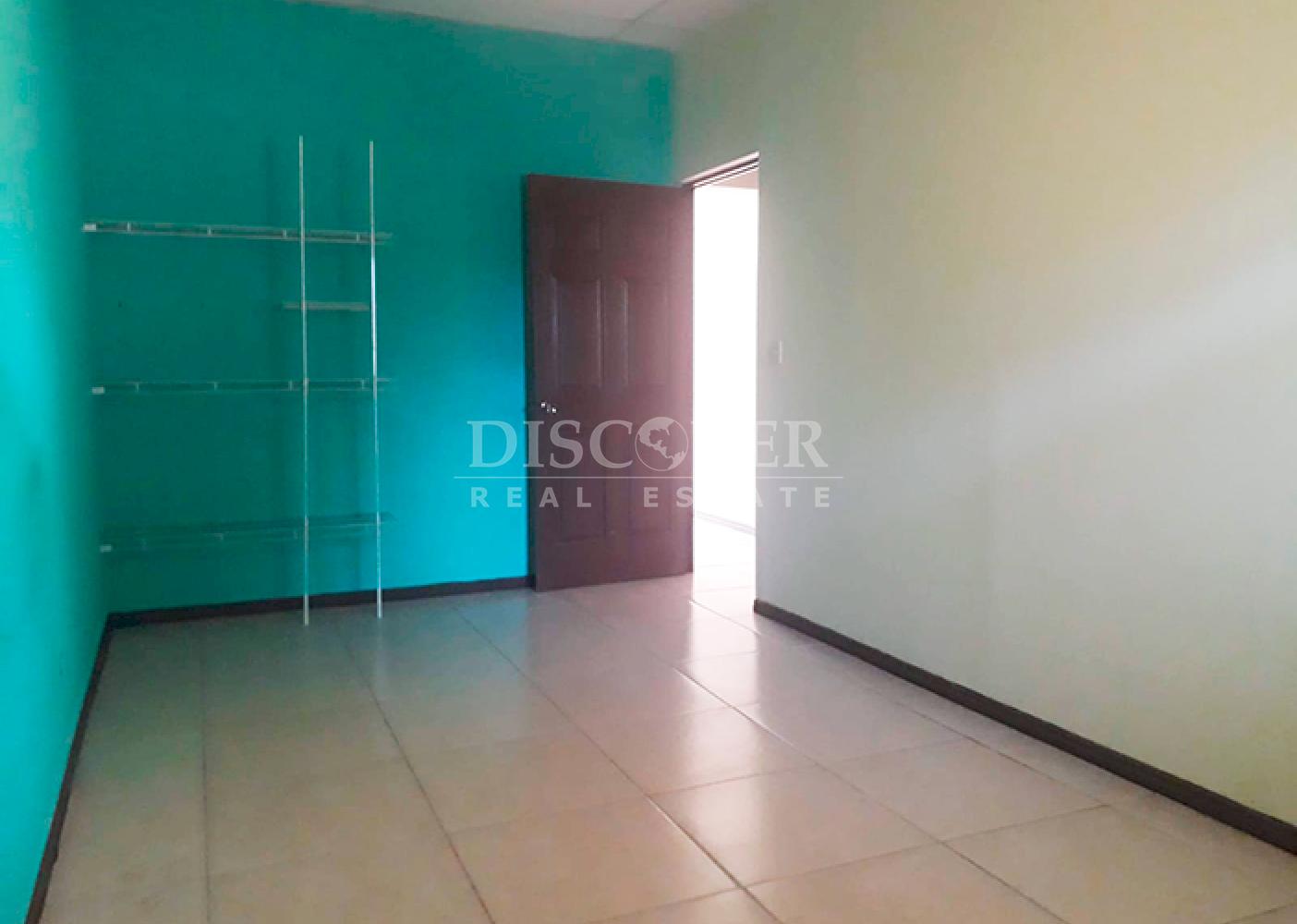 House for sale on Carretera Nueva to León 