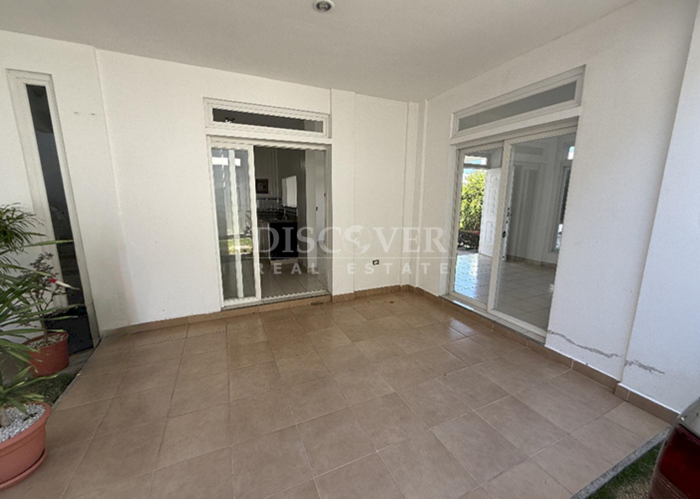  Two-Story House for Rent - Villa Fontana Sur