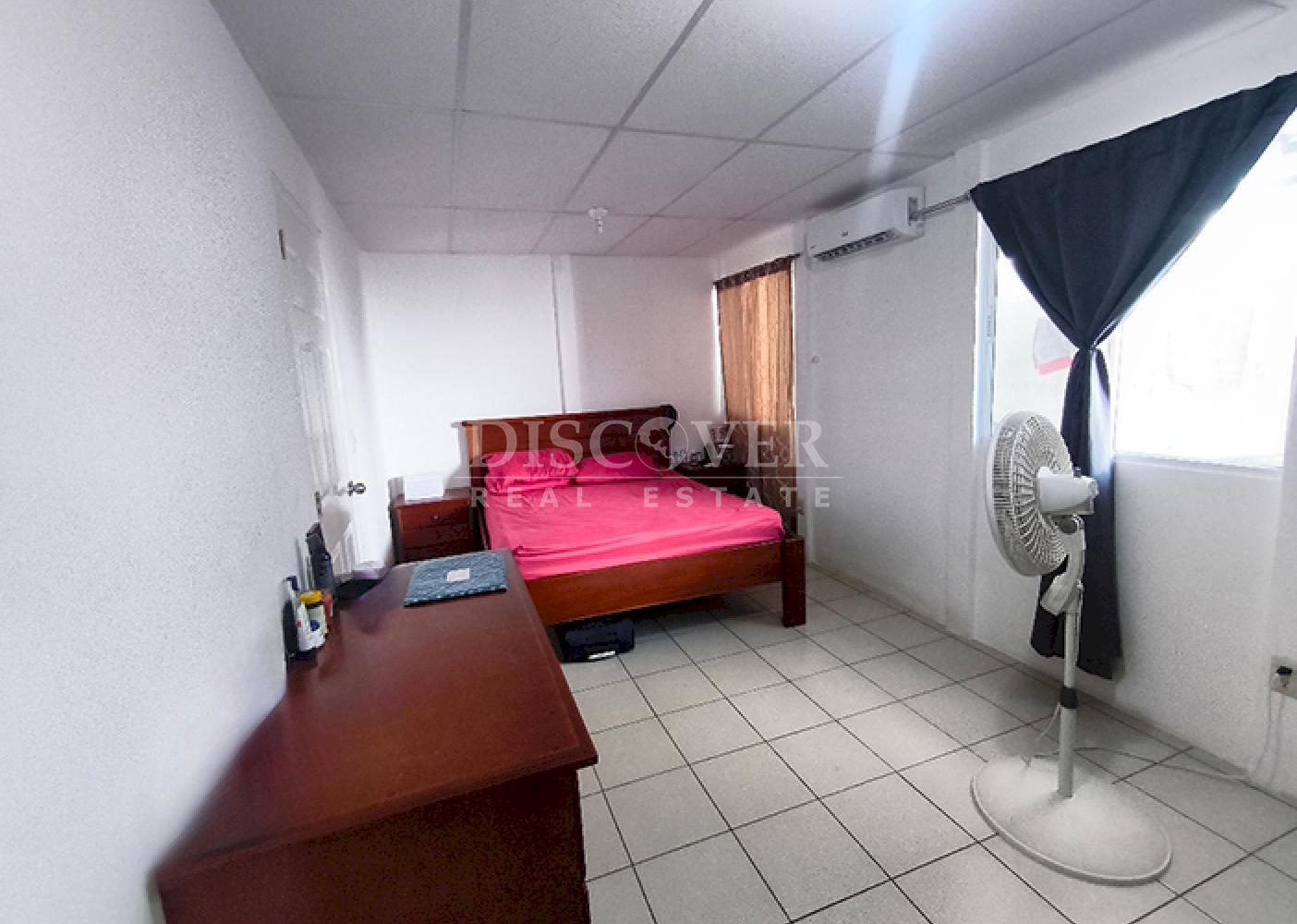 House for sale in residential area on Carretera Norte