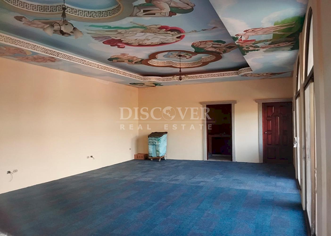  Commercial property with swimming pools for sale on the Masaya Highway
