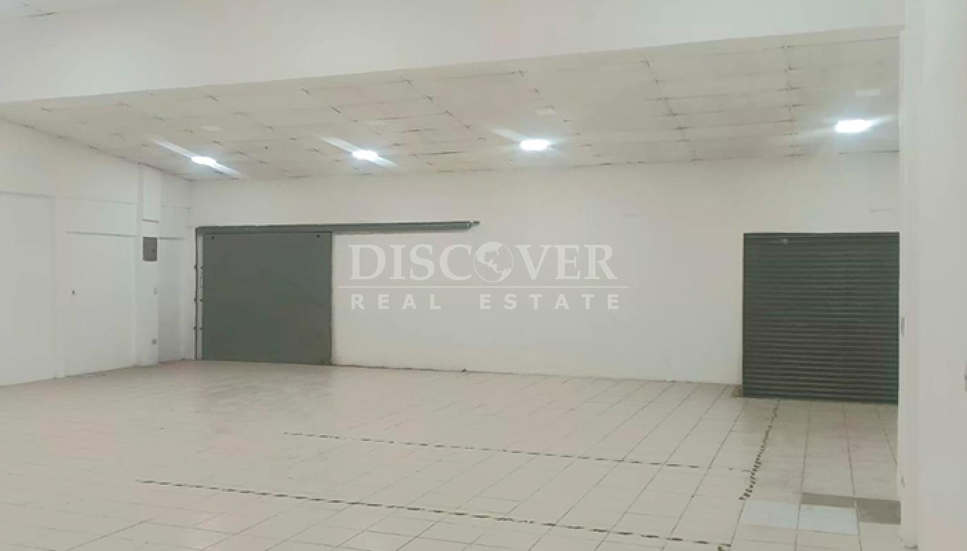 Commercial space with storage area for rent in Ciudad Jardín 