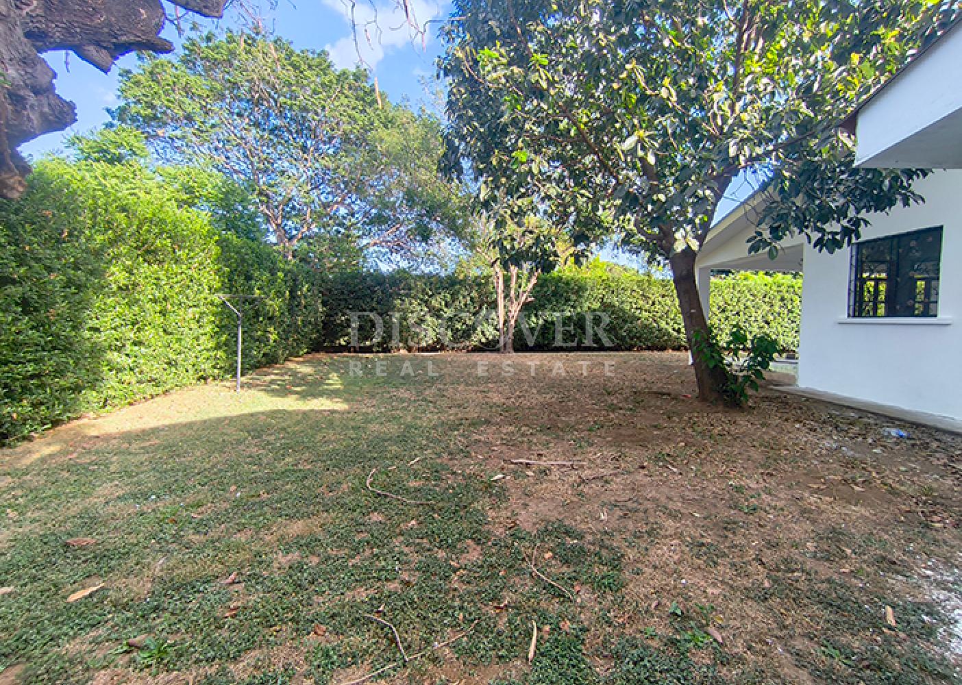 Spacious house for rent in Las Colinas