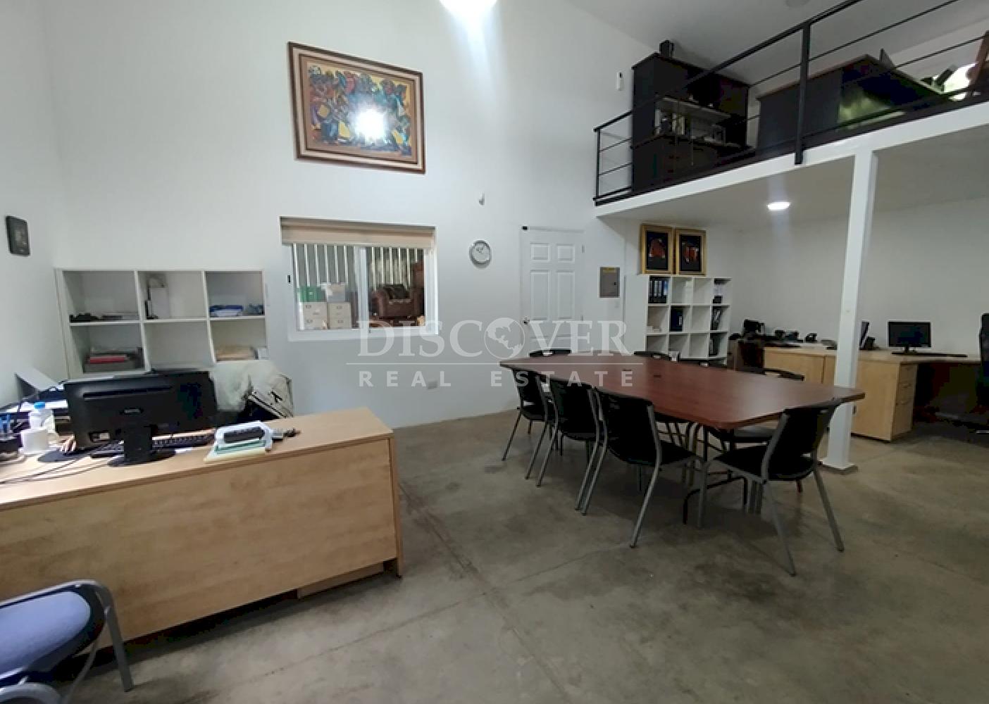 Office space for rent in San Isidro de la Cruz Verde