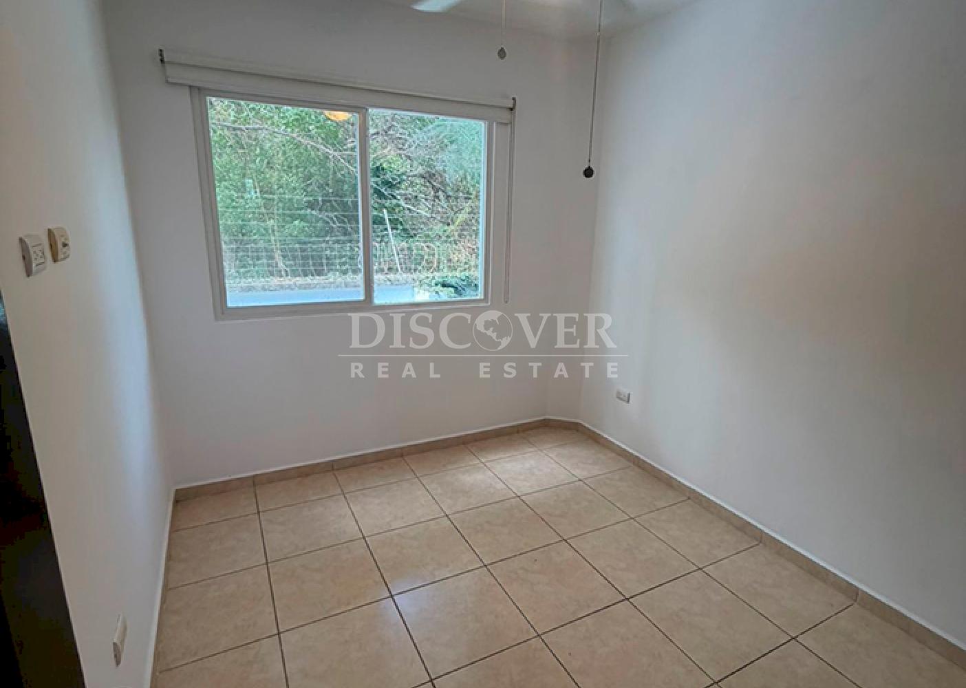  House for rent in a condominium in Las Colinas