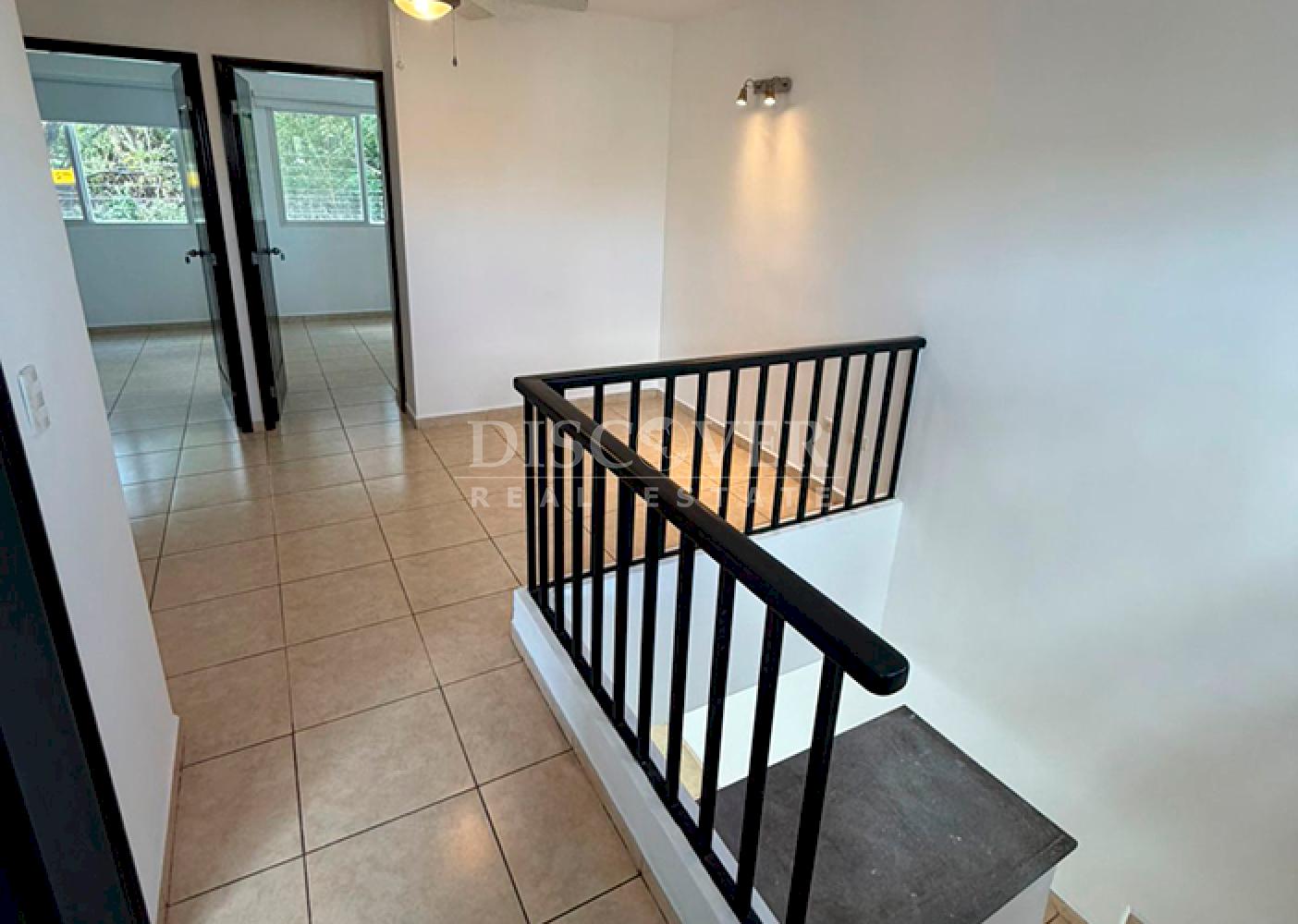  House for rent in a condominium in Las Colinas