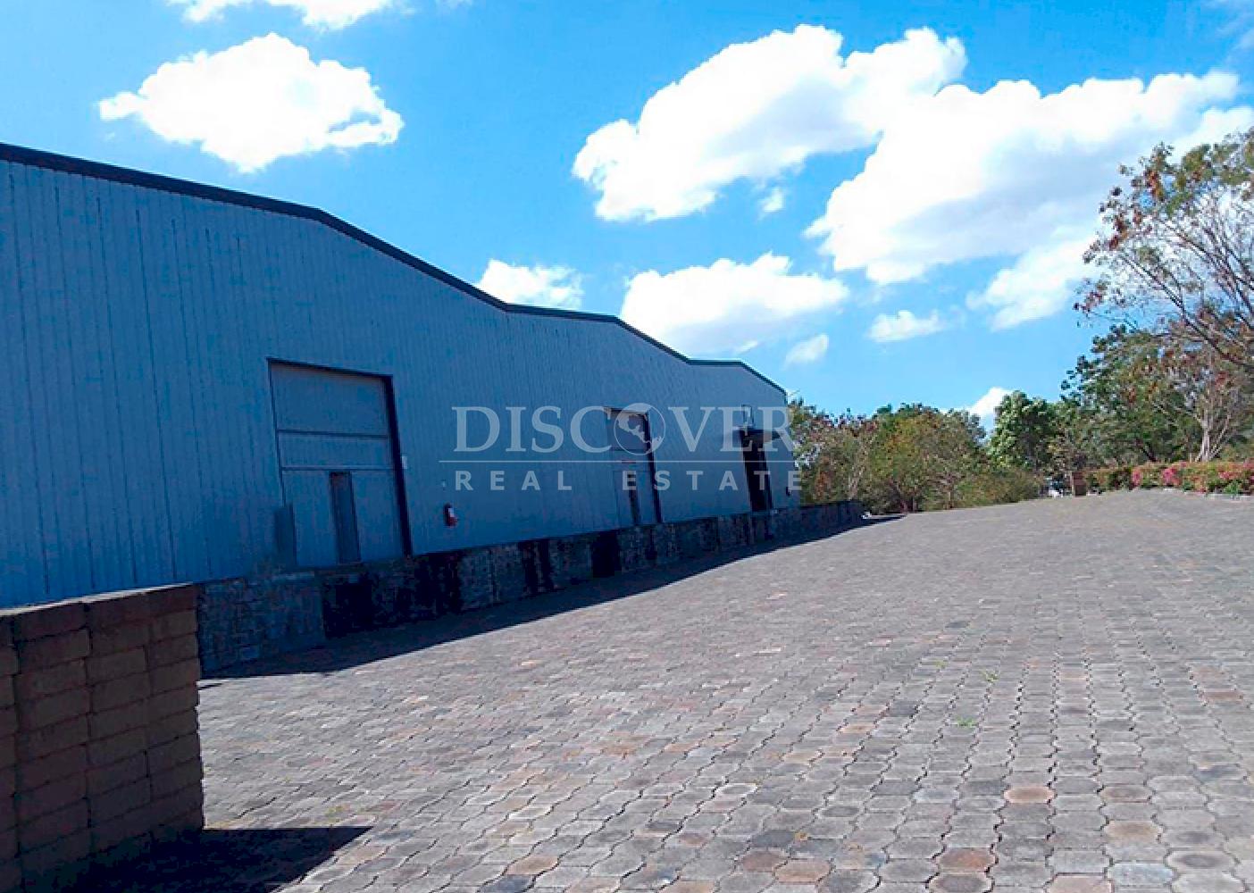  Warehouses for rent on Carretera Nueva a León 