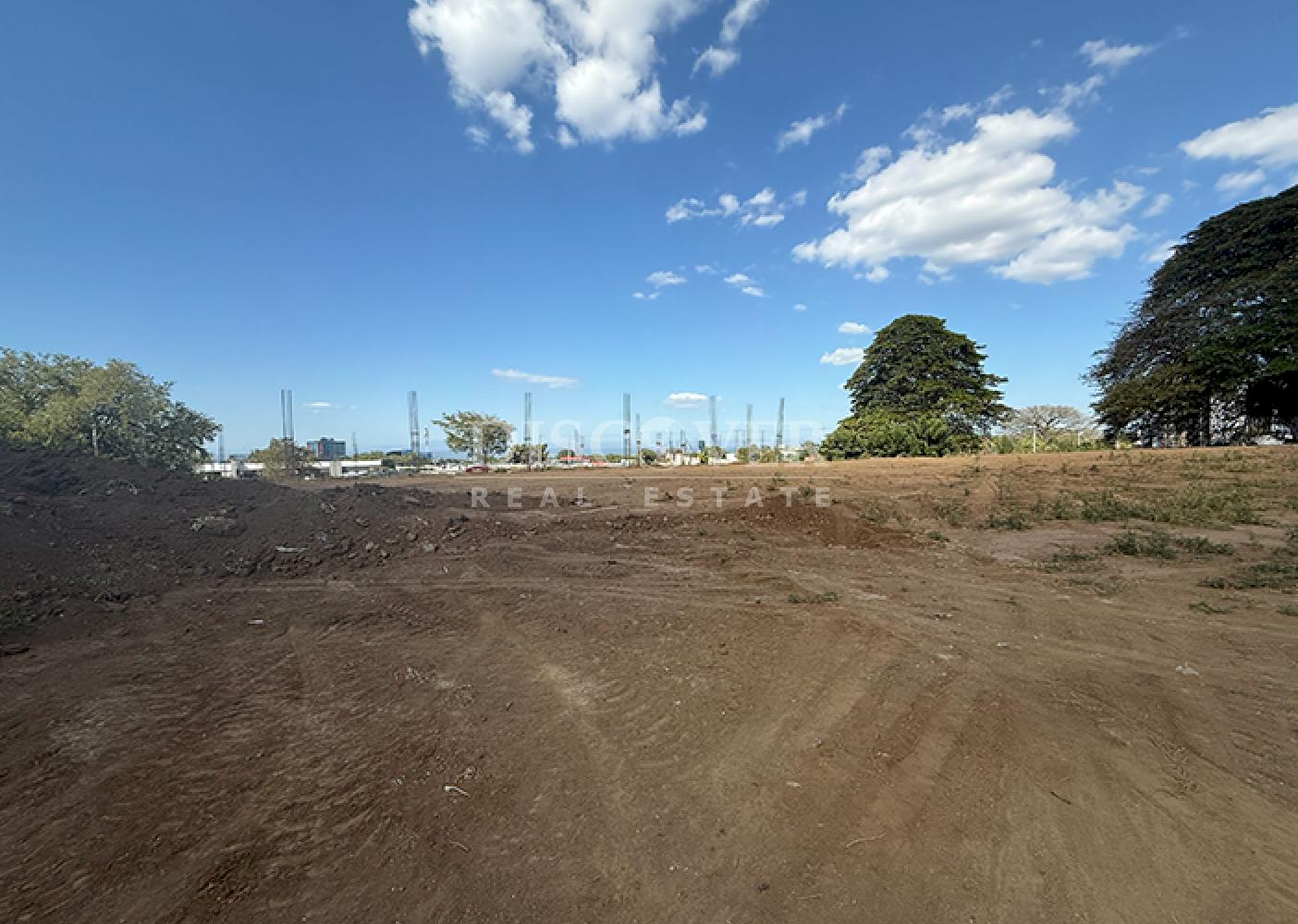  Flat land for rent on Camino de Oriente