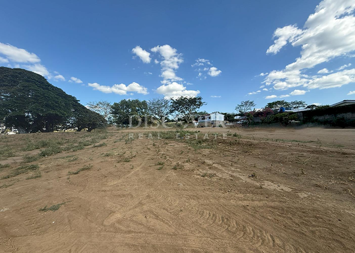  Flat land for rent on Camino de Oriente