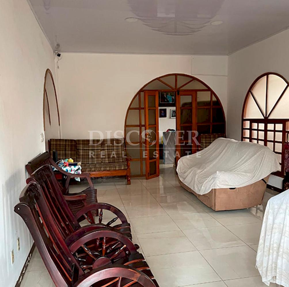 Spacious house for sale in Nindirí
