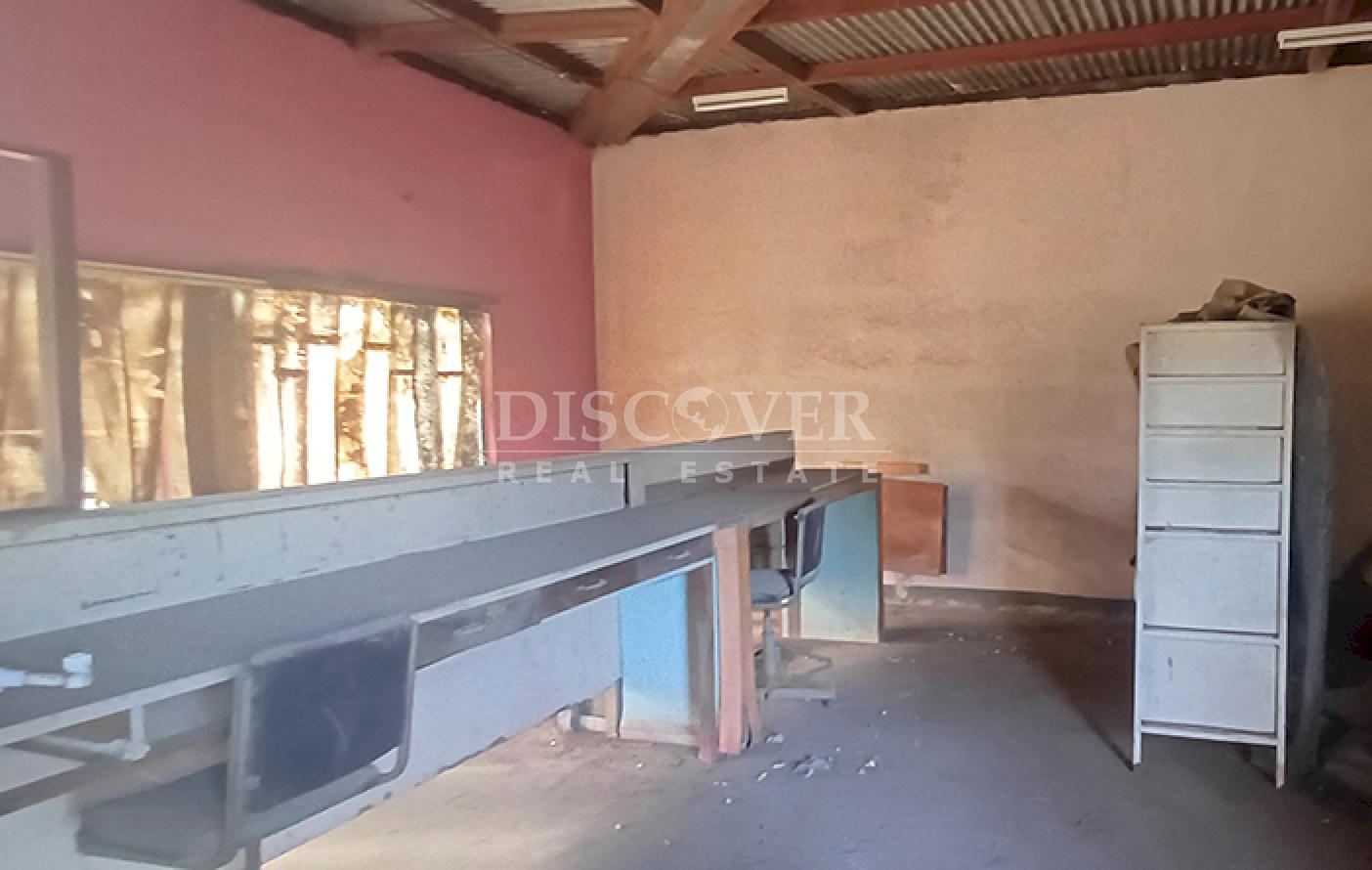 Winery for sale on Carretera Nueva in León