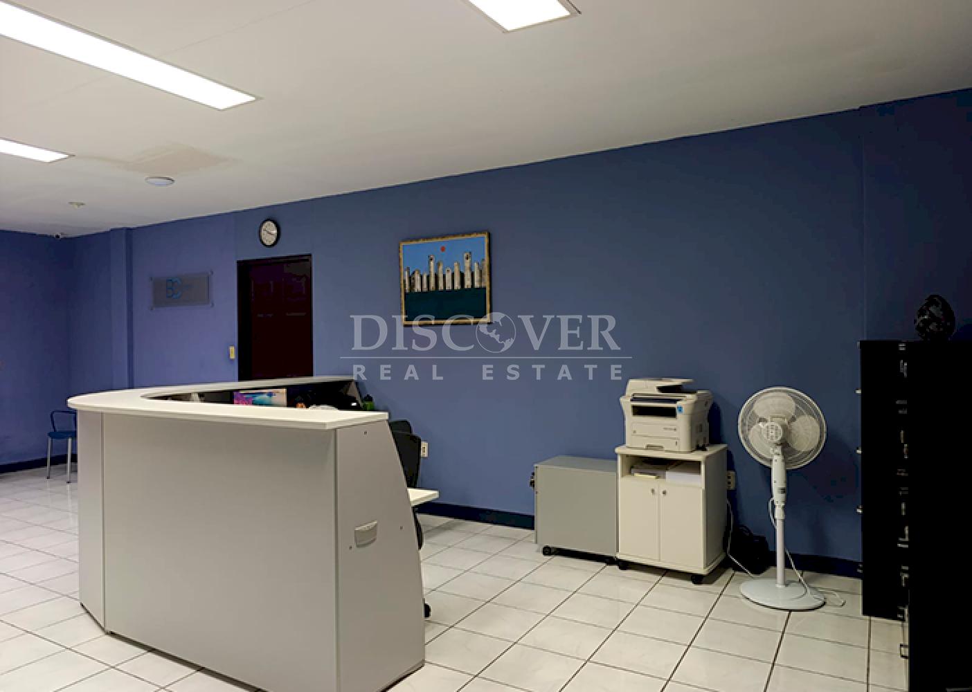 Office building for sale in Altamira