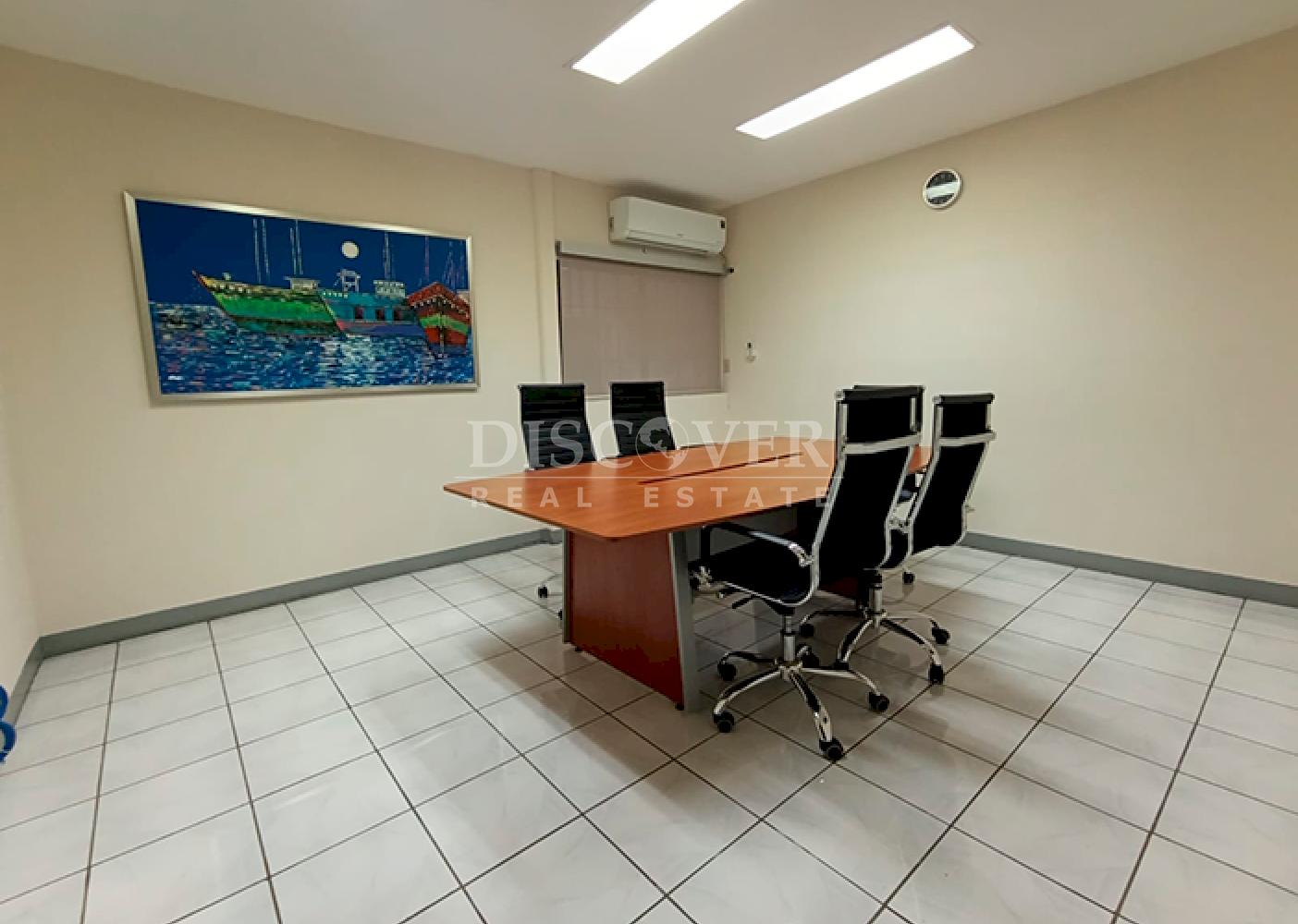 Office building for sale in Altamira
