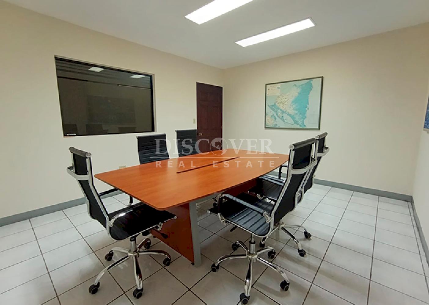 Office building for sale in Altamira