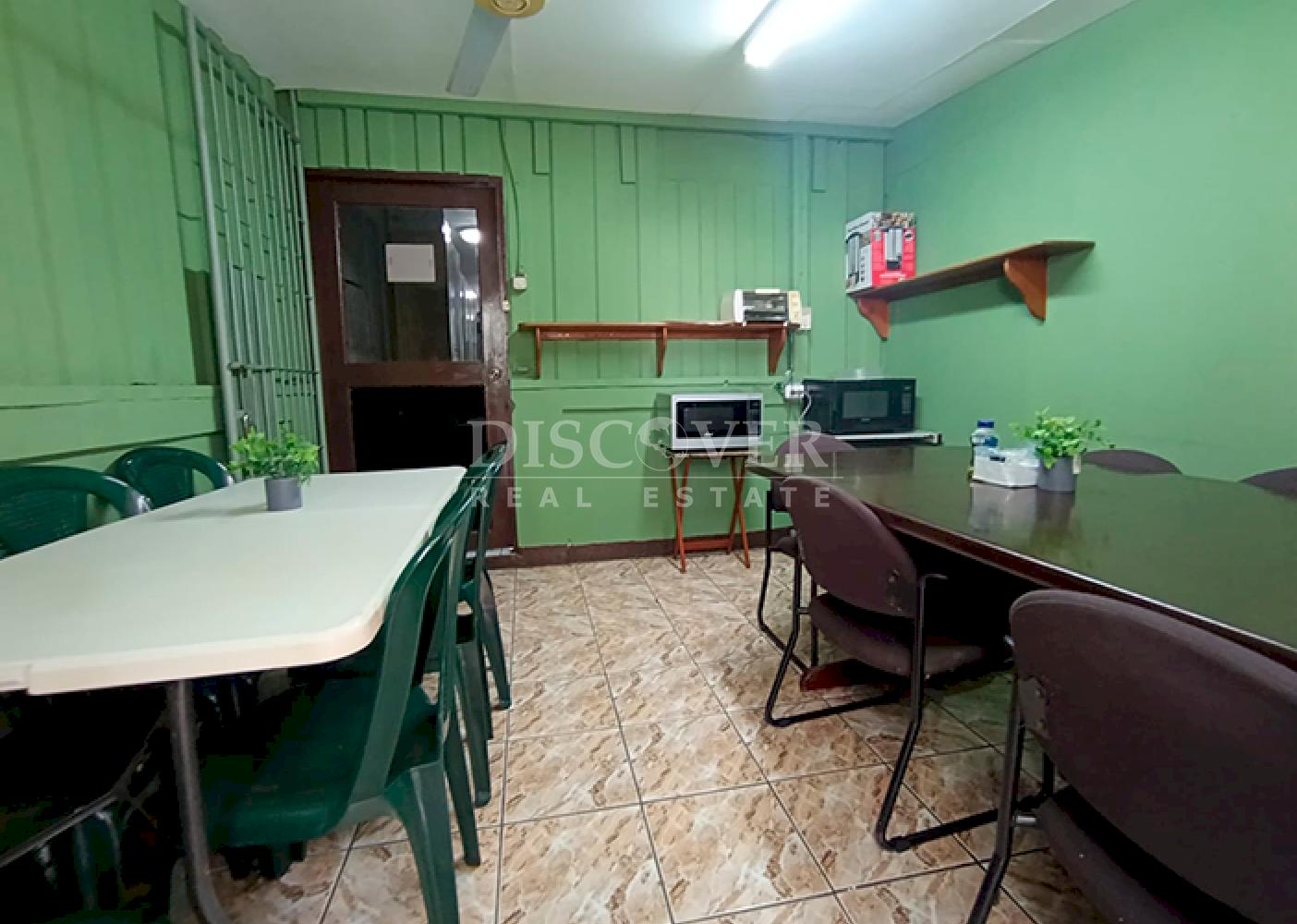 Office building for sale in Altamira