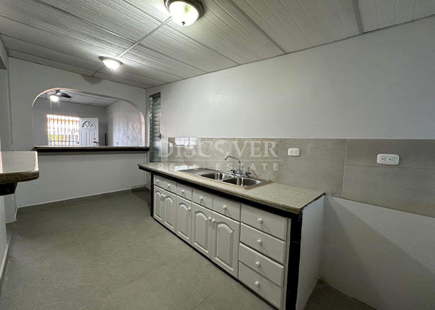  Ideal commercial property for sale or rent in Altagracia