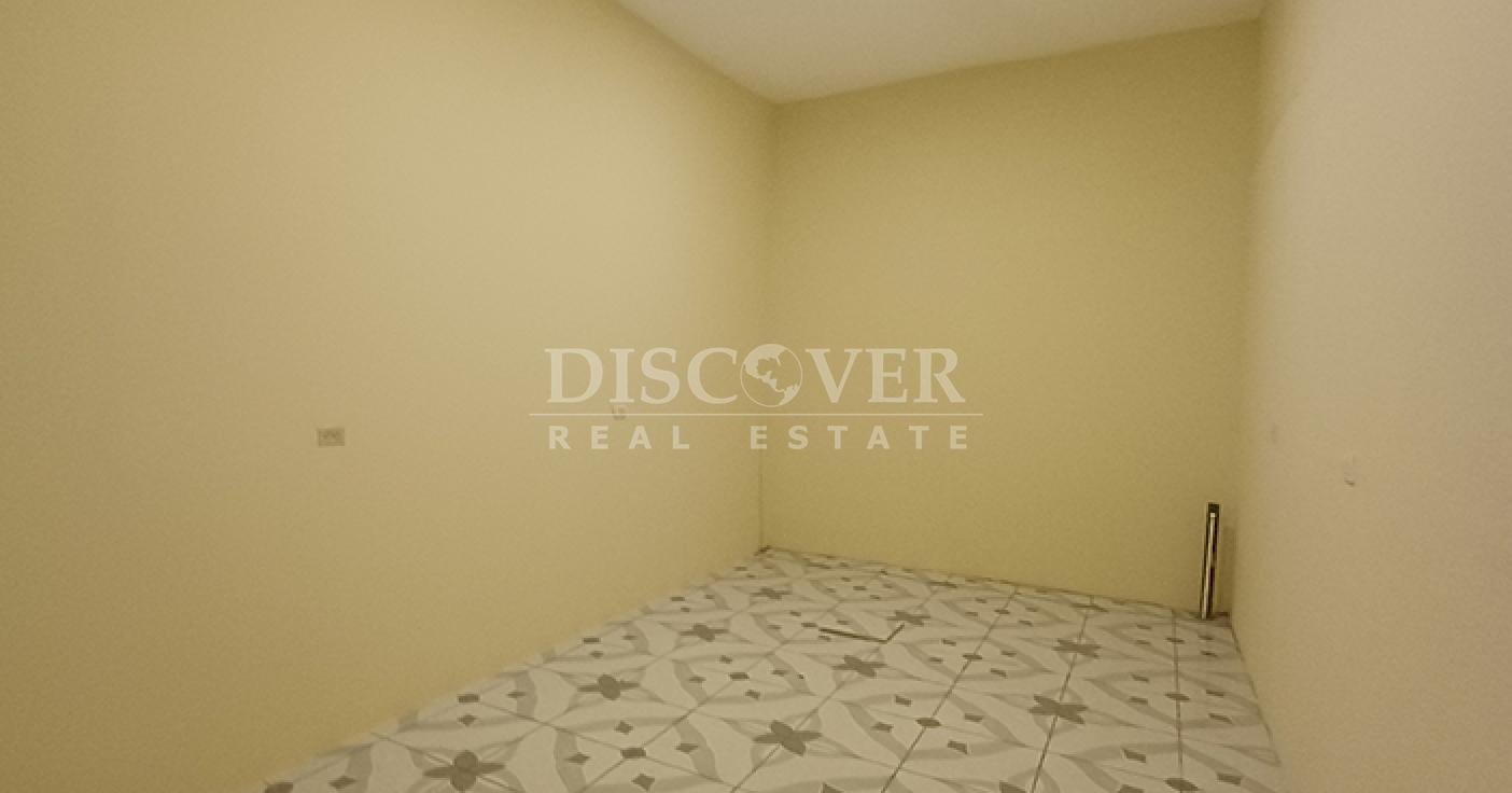  Commercial spaces for rent on Carretera Sur