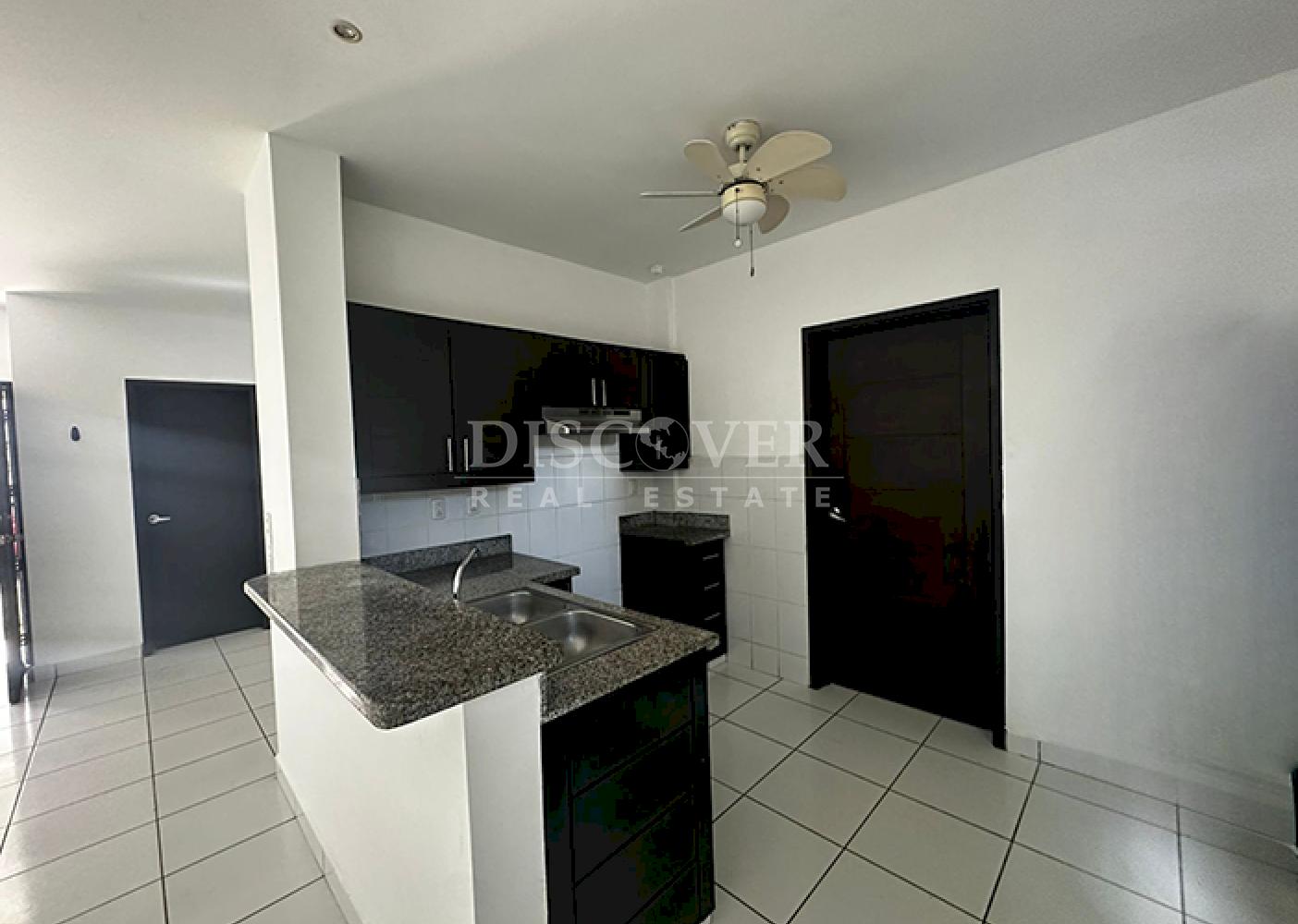  Apartment for rent in a condominium complex in Santo Domingo
