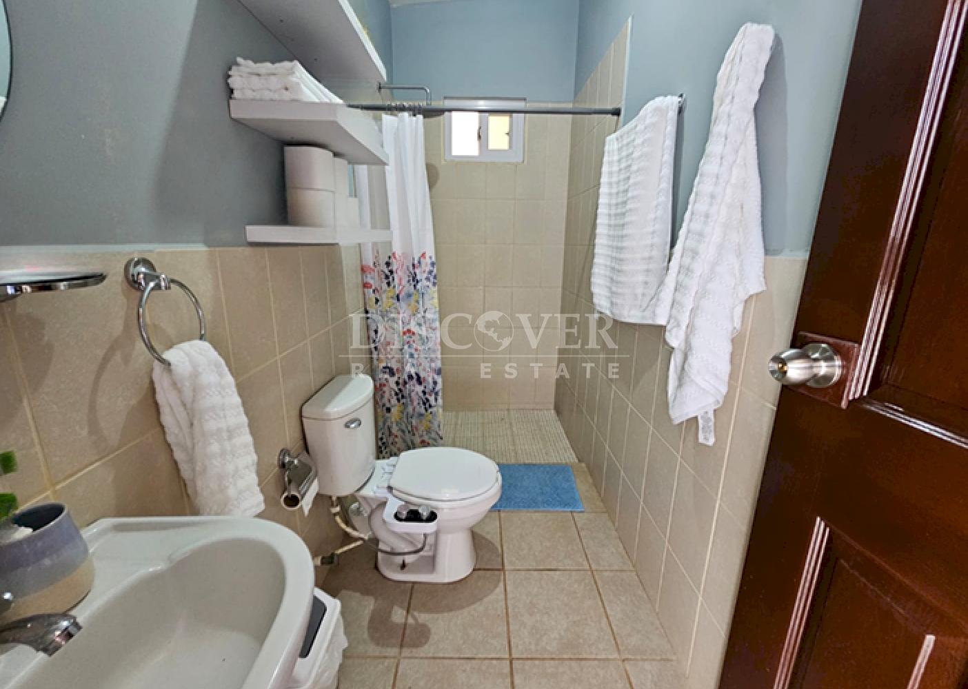 House with an apartment for sale on the Masaya Highway