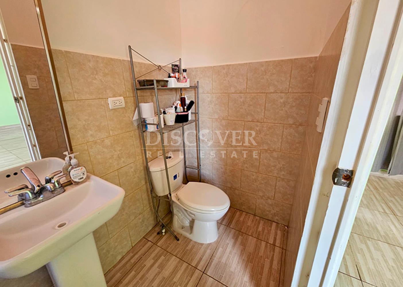 House with an apartment for sale on the Masaya Highway