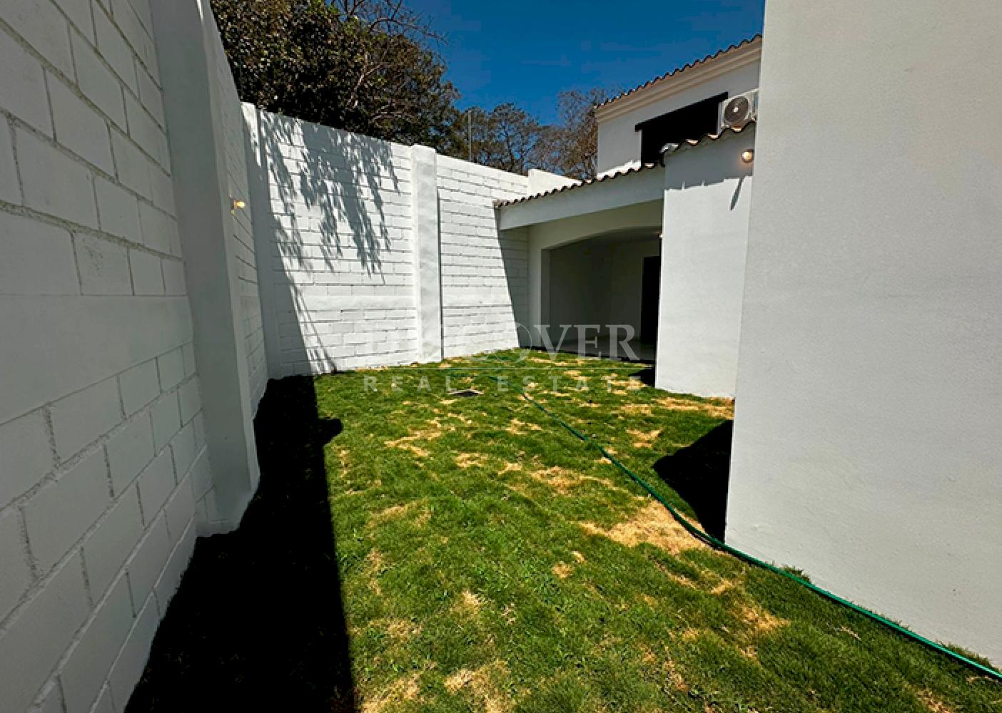  House for rent in a condominium on the Masaya Highway