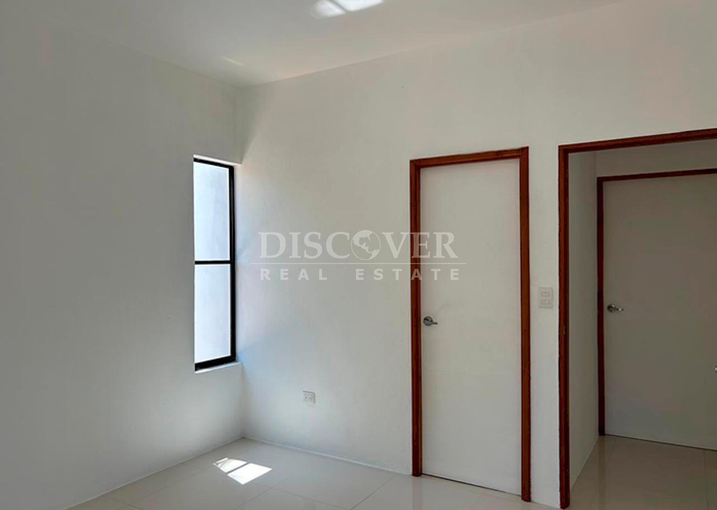  Cozy house for sale on Carretera Sur