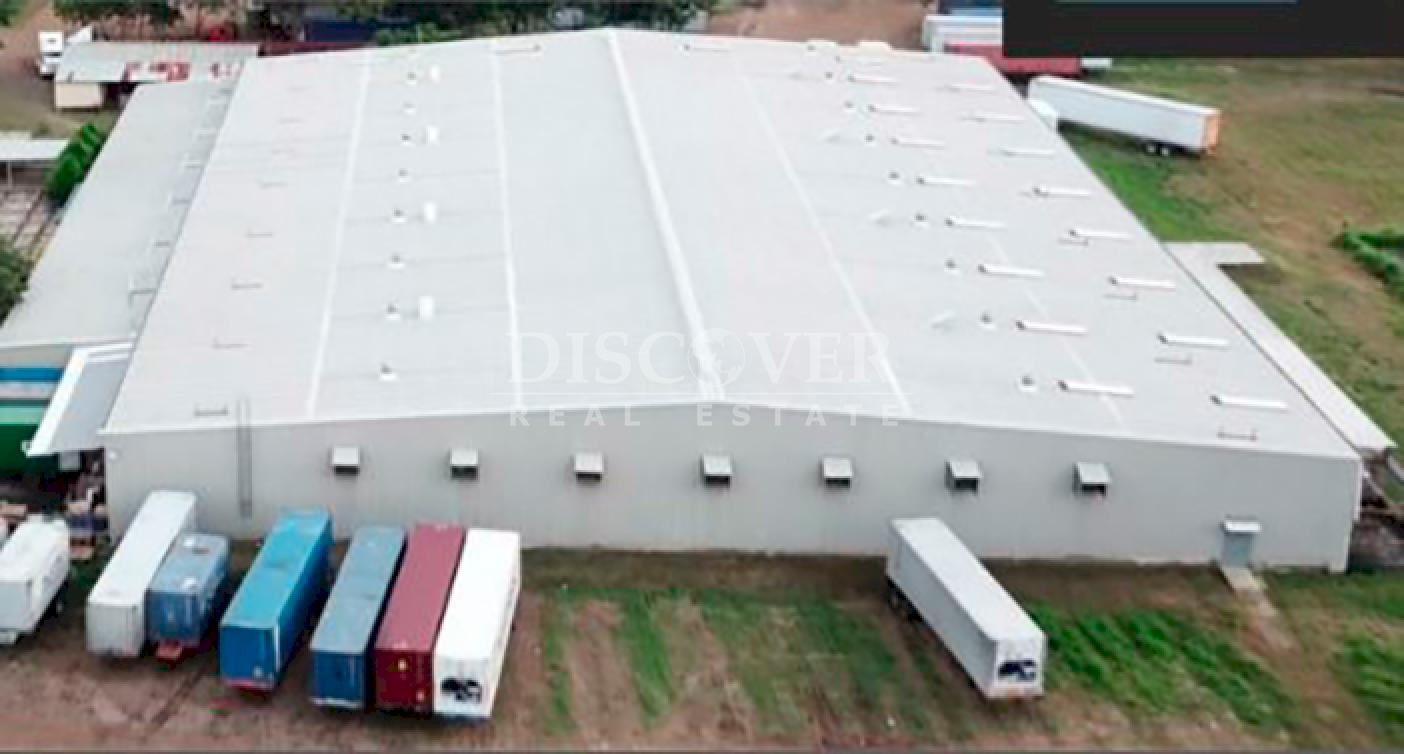 New Warehouse for Rent on the New Highway to León 