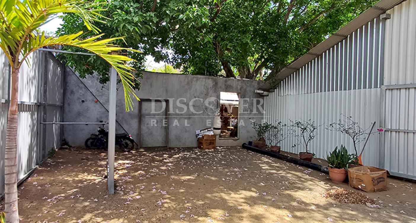 House with large lot for sale in San Juan del Sur 