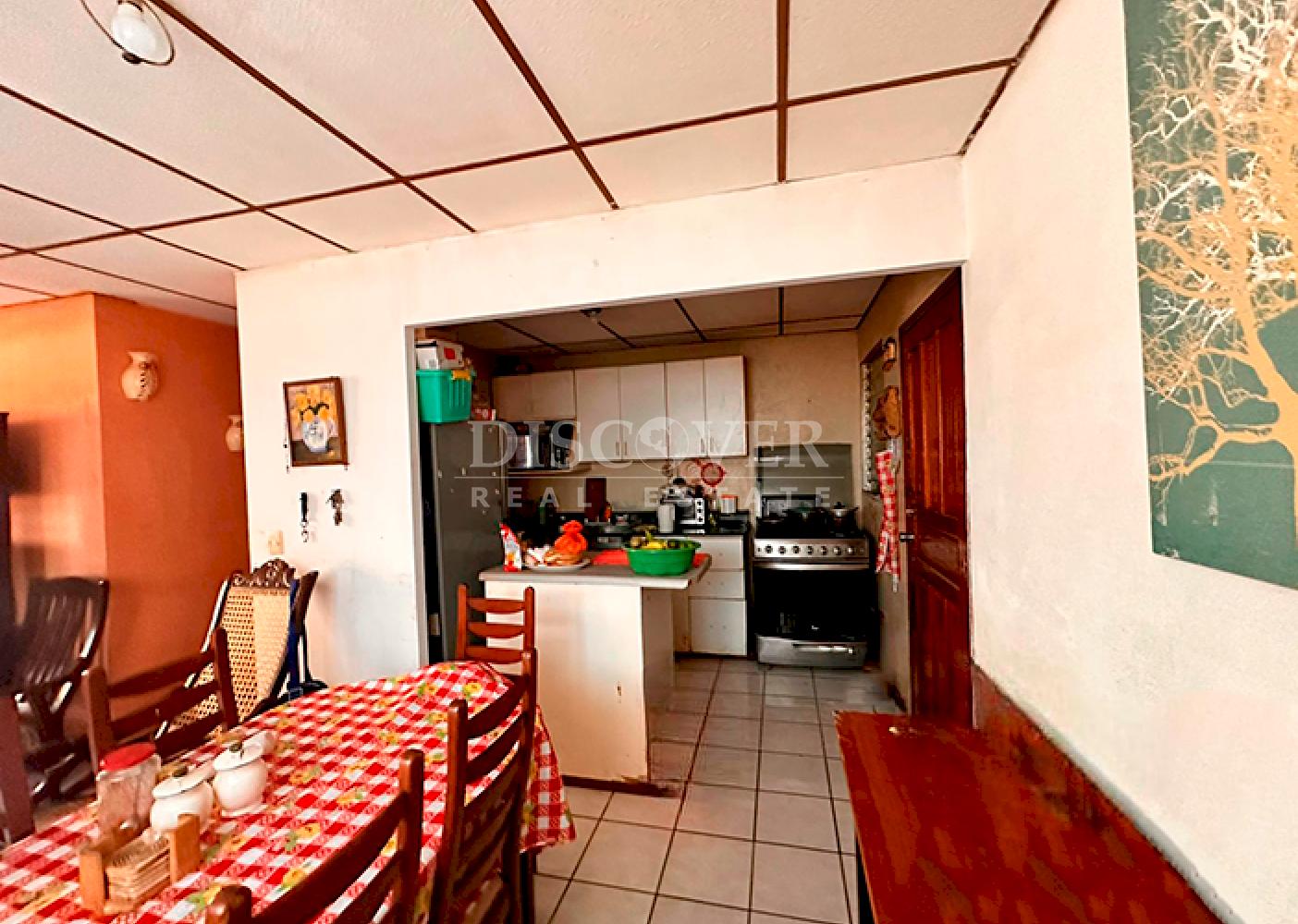  House for sale in Lomas del Sur 