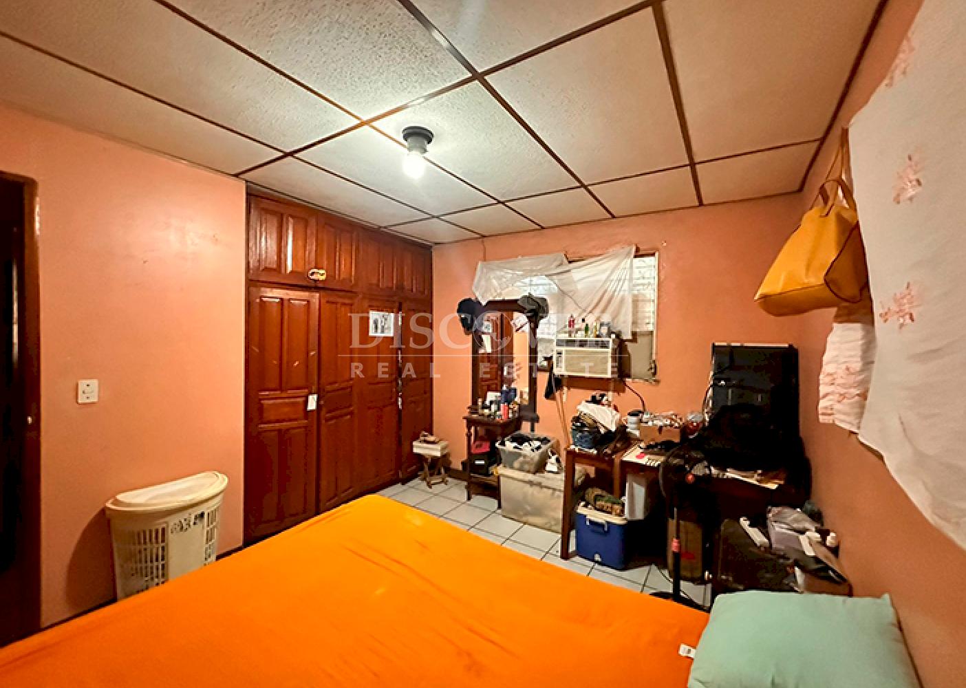  House for sale in Lomas del Sur 