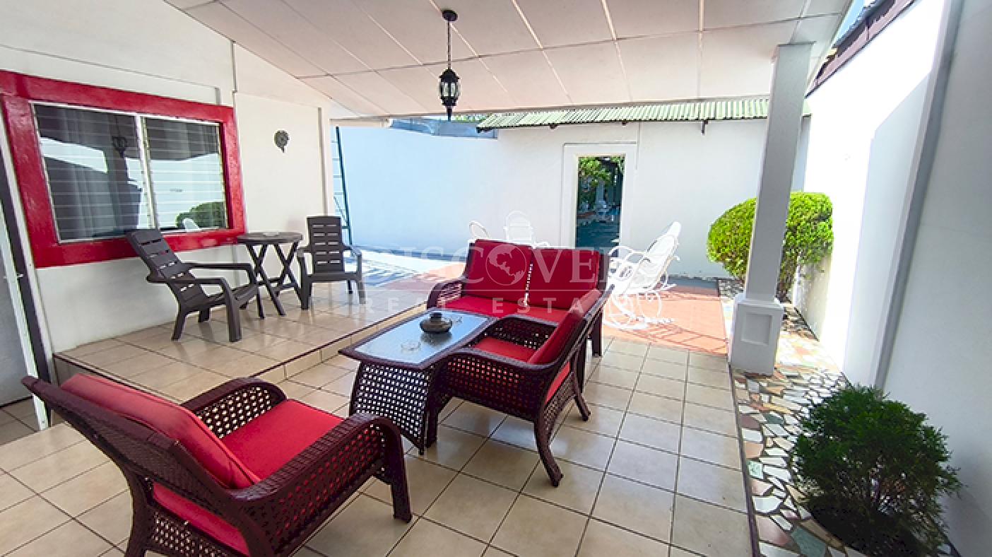 Furnished house for rent in Las Colinas