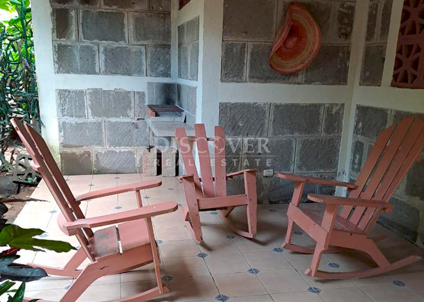 Beach house for sale in Masachapa