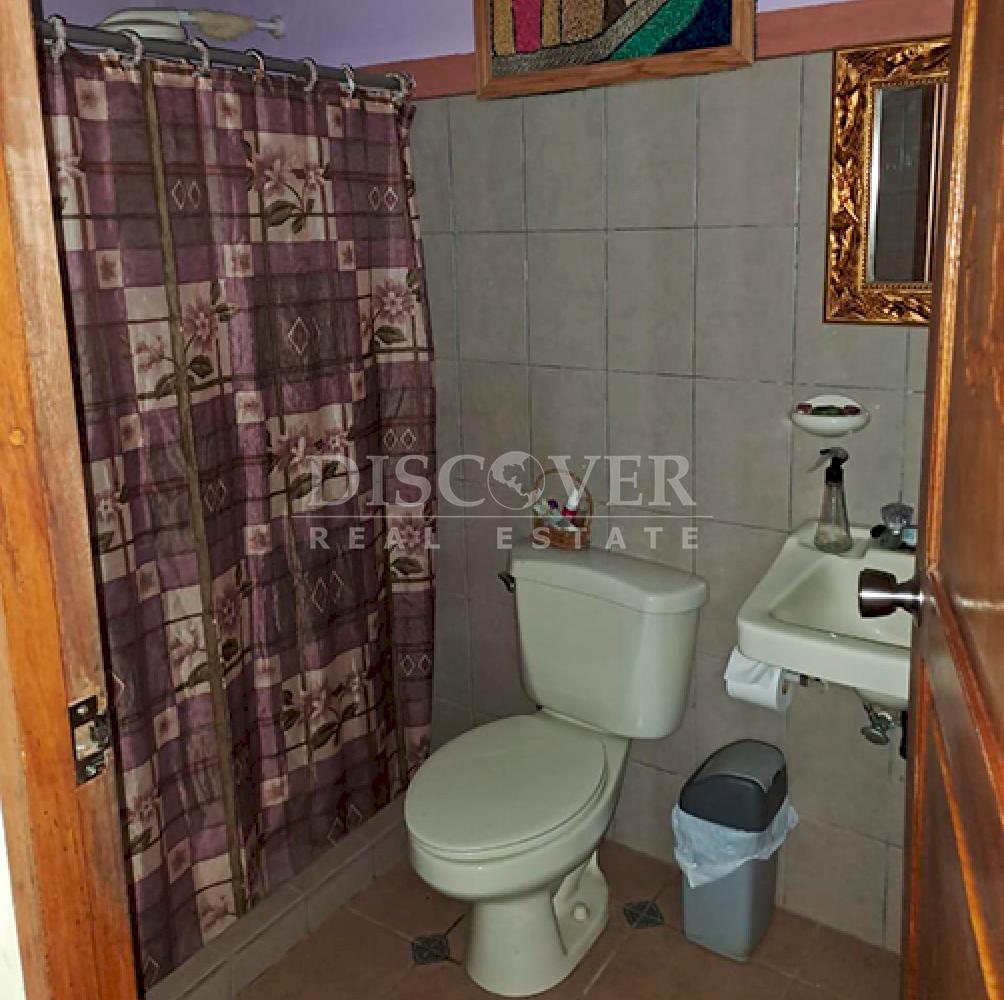 Beach house for sale in Masachapa