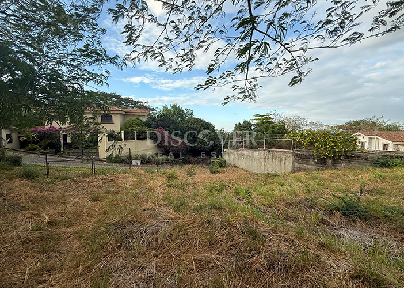 Lot for sale in Villa Fontana