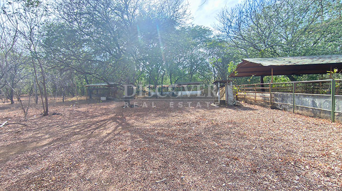  Land for sale on the road from Nindirí to Sabana 