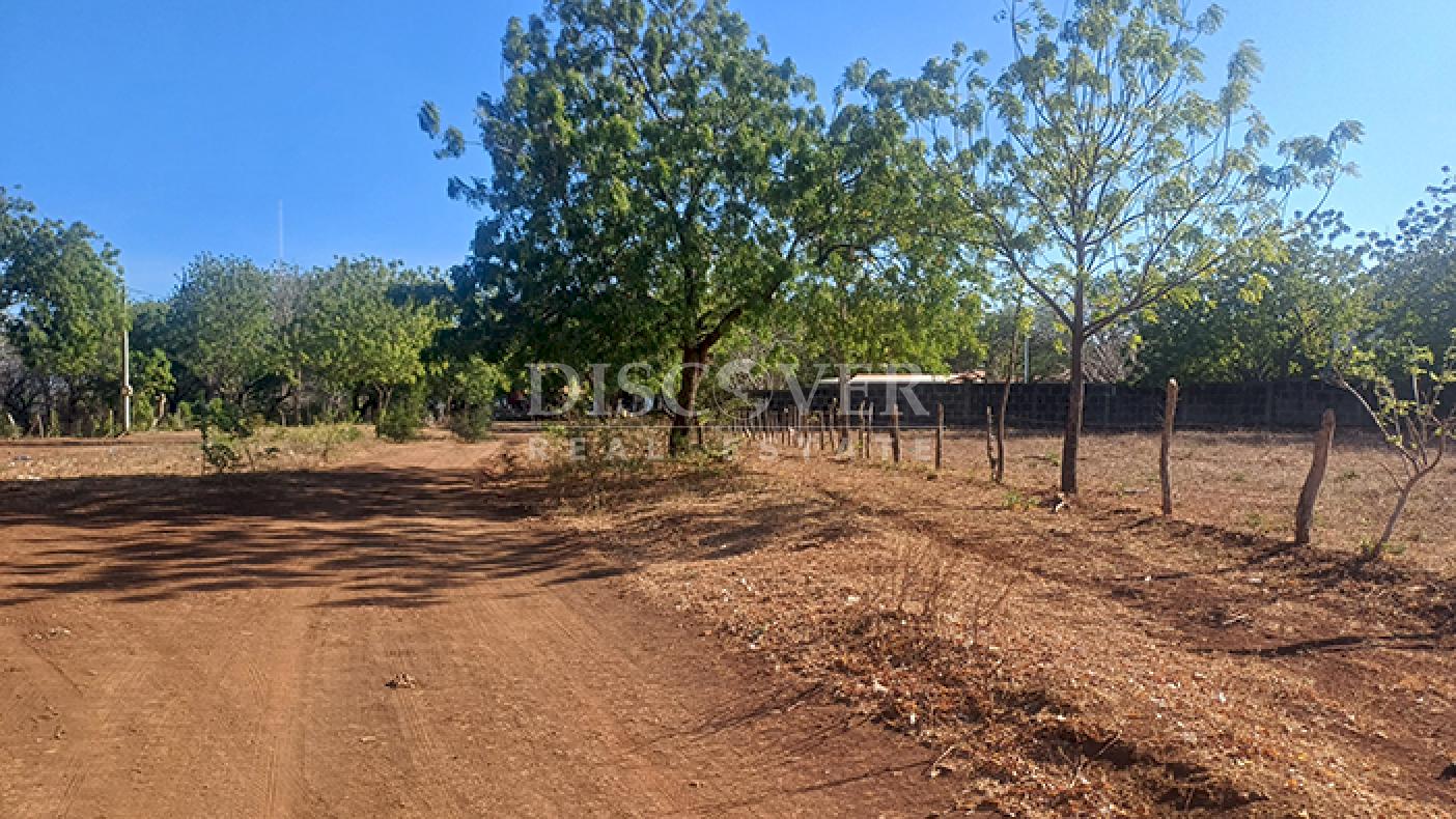  Lots for sale on the exclusive Huehuete Beach