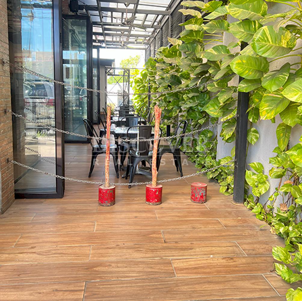 Commercial space for sale in Los Robles 