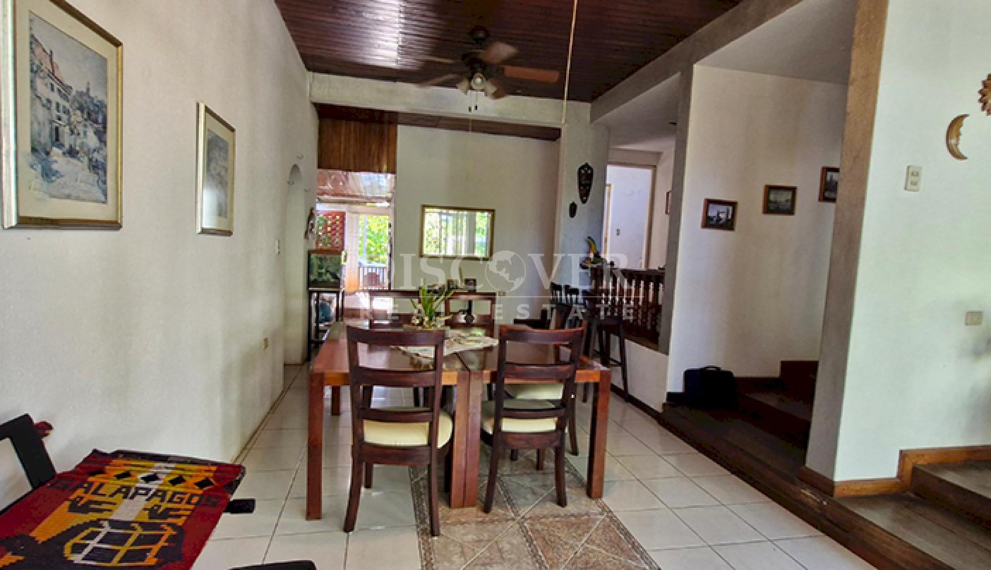 House for sale with a panoramic view of Masaya Lagoon - Nindirí
