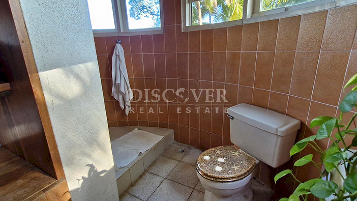 House for sale with a panoramic view of Masaya Lagoon - Nindirí